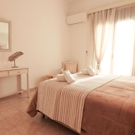 Comfortable Apartment With Garden - Casa Con Vista Havania Exterior foto